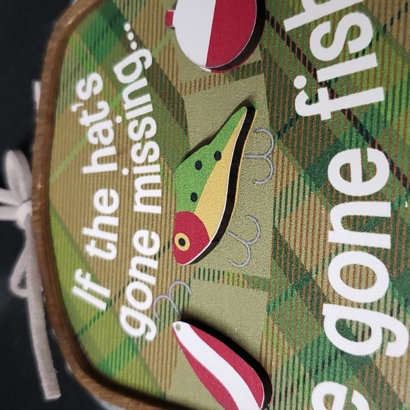 Ganz NWT "If the hat's gone missing I've gone fishing" Multitextured Ornament - Picture 2 of 4
